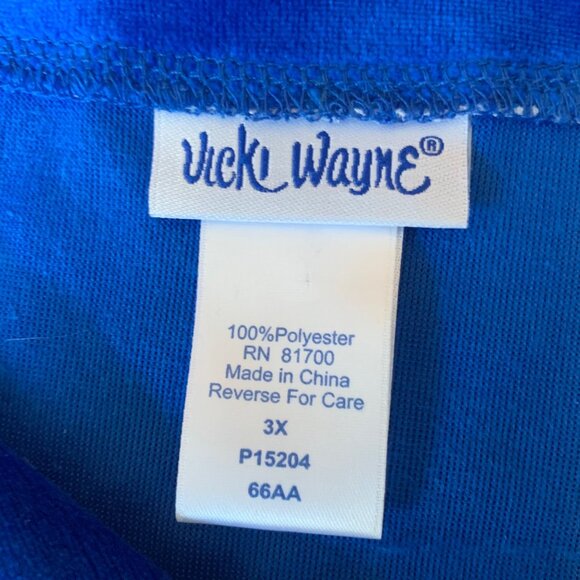 Vicki Wayne Women's Blue Velvet Long Sleeve Top 3X stretch  pullover lounge - Picture 3 of 7